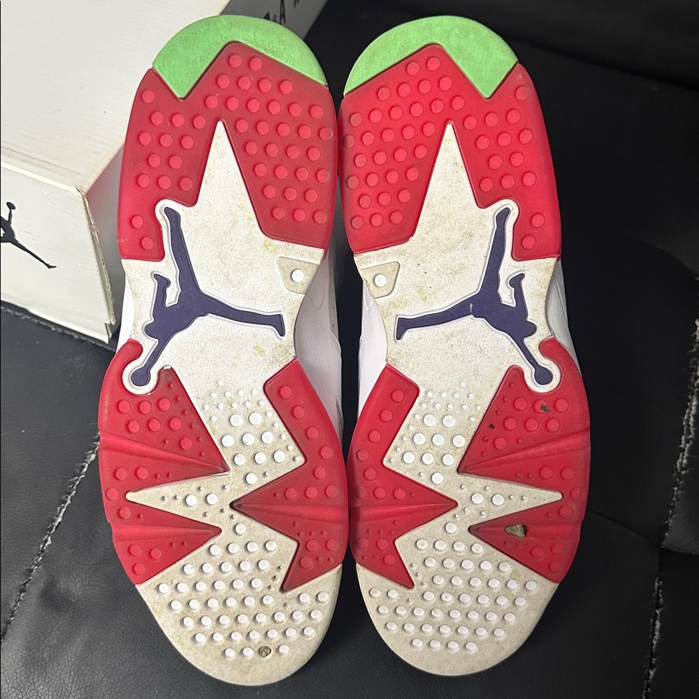 Jordan 6 - Picture 6 of 7